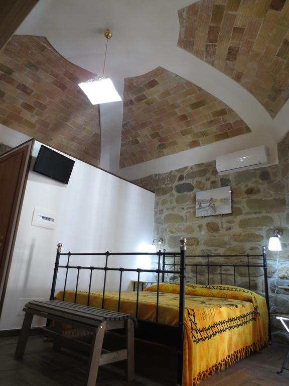 Bed and Breakfast Aurora Bed&Breakfast Santo Stefano di Camastra Exterior foto